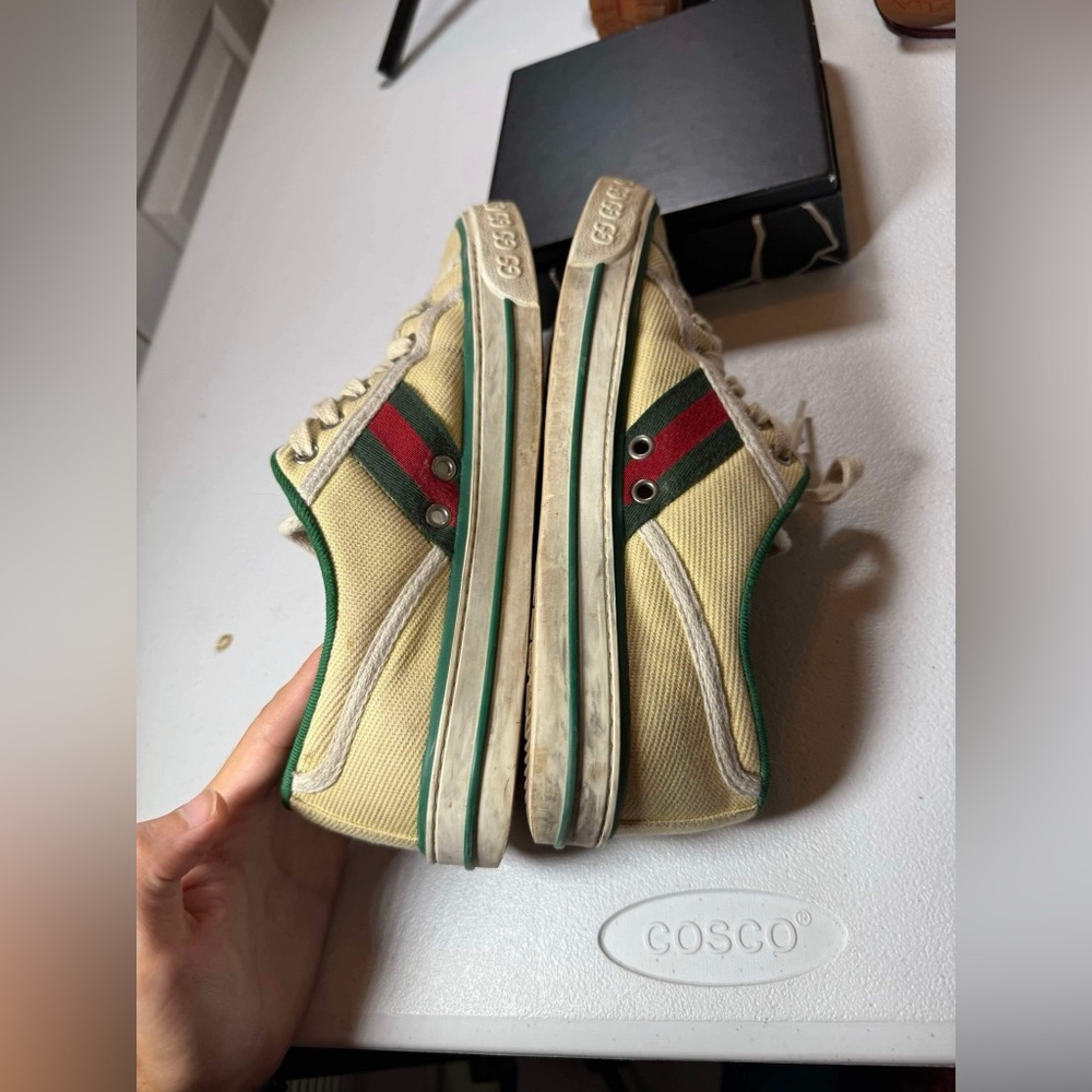 Used women Gucci Tennis 1977 Canvas Trainers in Cream Canvas White Sz 38 / US 8 - Picture 2 of 12